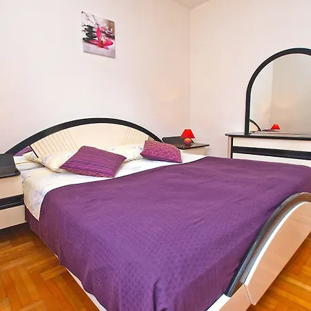 Apartmán Emil 596